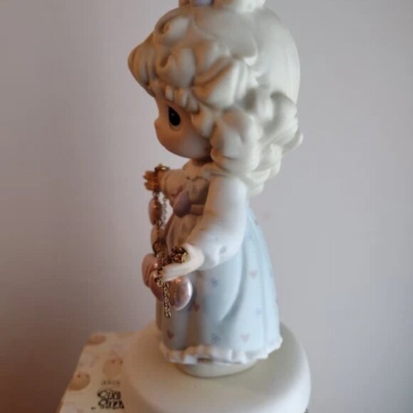 Precious Moments “You Have Touched So Many Hearts” (Item #261084, 1996) - Picture 6 of 11